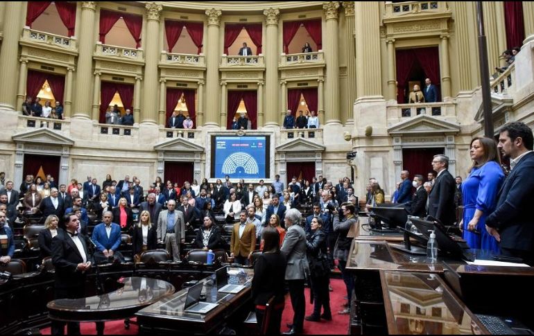 Dejando fuera las rencillas políticas, diputados argentinos se unieron para condenar el atentado contra Kirchner. AFP/Cámara de Diputados argentina