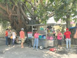 Tienen 40 años en el mismo lugar, 26 siendo Tacos David y 14 como Tacos Florencia, pero con la misma receta. ESPECIAL
