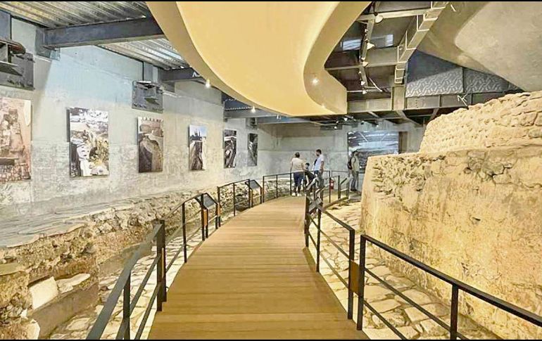 En el museo Prehispánico Subterráneo se pueden observar las ruinas de un adoratorio a Quetzalcóatl. ESPECIAL