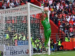 Miguel Jiménez salvó a Chivas de irse en desventaja. IMAGO7