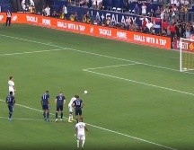 Javier Hernández pudo vestirse de héroe. ESPECIAL