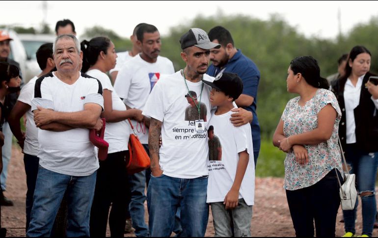Familiares recordaron que ya pasó más de un mes desde el accidente. EL UNIVERSAL