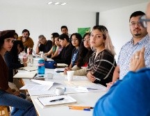 En las sesiones de estudio, hubo momentos de discusión y práctica, en los cuales se leyeron autores mexicanos y latinoamericanos vivos, así como autores de relevancia universal, ya fallecidos. CORTESÍA / Secretaría de Cultura