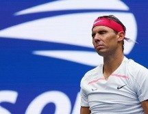 El español, que se mantiene con 22 trofeos de Grand Slam (por 21 del ausente Novak Djokovic), todavía tiene opciones de desbancar esta semana del número uno de la ATP a Daniil Medvedev. AFP/M. STOBE