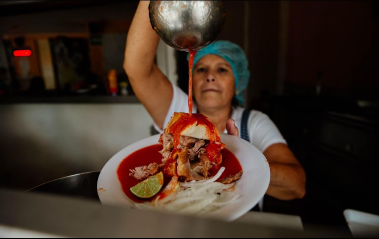 Habrá 50 de los mejores vendedores de Tortas Ahogadas. EL INFORMADOR/ARCHIVO