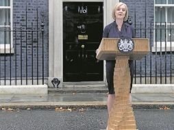 Liz Truss pronunció su primer discurso en las afueras de Downing Street, casa oficial para el Gobierno británico. AP