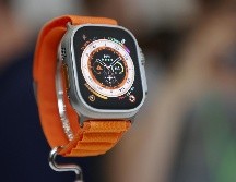 El nuevo Apple Watch cuenta con un nuevo sensor con gran tecnología, el cual incluye un sensor que permite detectar la temperatura de la mujer para predecir los ciclos de ovulación. EFE / J. Mabanglo