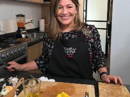 Martha Figueroa en “Todos a la cocina”. ESPECIAL/CORTESÍA DISCOVERY MÉXICO.