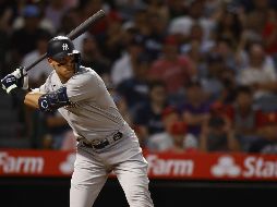 Judge se voló la cerca por cuarto juego consecutivo, tras encontrar un cambio de velocidad y desaparecer la pelota por el bosque izquierdo en el cuarto inning.  AFP/R. MARTÍNEZ