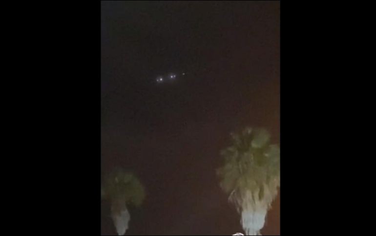 ¿OVNI? El objeto volador habría sido visto desde distintos municipios de Jalisco, según usuarios de redes sociales. ESPECIAL