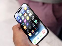 Según el nuevo mandato de la UE, Apple tendrá que enviar dispositivos iPhone y iPads con puertos USB-C en la región para fines de 2024. ESPECIAL / APPLE
