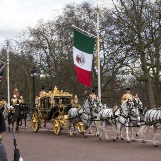 El día que la reina Isabel II visitó México por primera vez