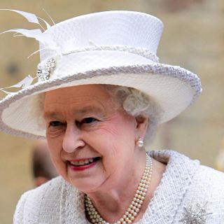 Aparece arcoíris en el palacio de Buckingham tras la muerte de la Reina Isabel II (VIDEO)