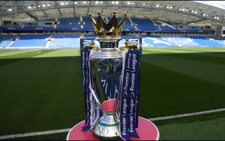 La reina Isabel II, que tuvo el reinado más largo de Gran Bretaña, falleció ayer después de 70 años en el trono a los 96 años. AFP / ARCHIVO