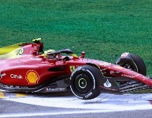 Ferrari y su dirigente parecen haber encontrado la solución a los problemas mecánicos y a los errores estratégicos que han lastrado su curso. EFE / M. Bazzi