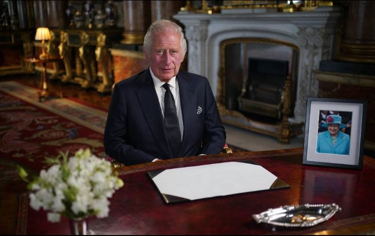 En la imagen Carlos III, el nuego rey de Reino Unido, tras la muerte de Isabel II. AFP / Y. Mok