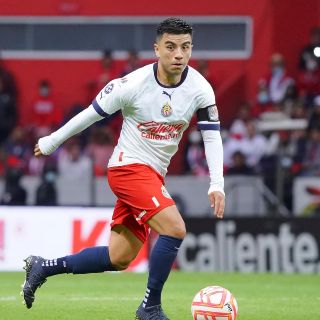 ¿Quién suplirá a Fernando Beltrán? Así salen las Chivas