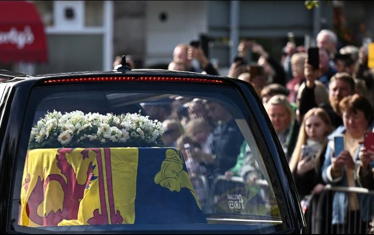 El fallecimiento de Isabel II tras siete décadas en el trono conmocionó al Reino Unido, a la Commonwealth (Mancomunidad de Naciones) y al mundo. AFP / P. Ellis
