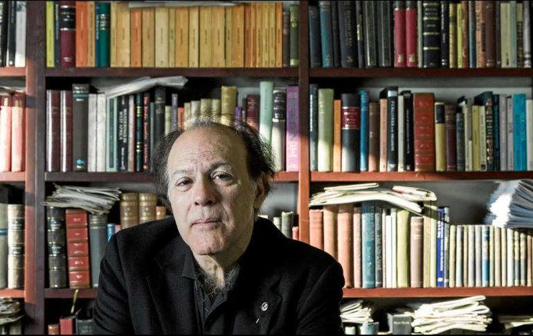Javier Marías incursionó en varias artes literarias. EFE/ARCHIVO