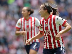 Juan Pablo Alfaro ajustó sus piezas y tres minutos le tomaron a las Rojiblancas para recuperar la ventaja con los goles de Gabriela Valenzuela y Rubí Soto. IMAGO7