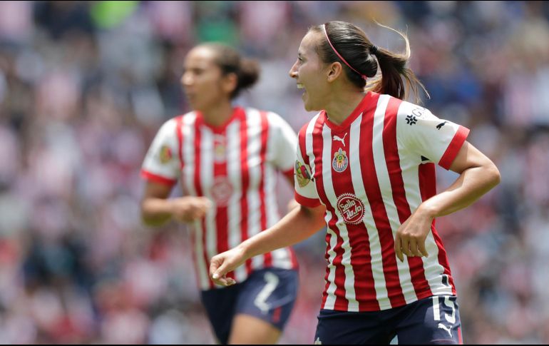 Juan Pablo Alfaro ajustó sus piezas y tres minutos le tomaron a las Rojiblancas para recuperar la ventaja con los goles de Gabriela Valenzuela y Rubí Soto. IMAGO7