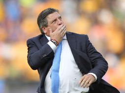 Han pasado casi 10 años y Miguel Herrera visitará de nueva cuenta el Estadio Akron con los Tigres de la UANL. IMAGO7