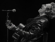 El cantante granadino se volverá a reencontrar con su público al otro lado del charco movido por su pasión por la música. CORTESÍA