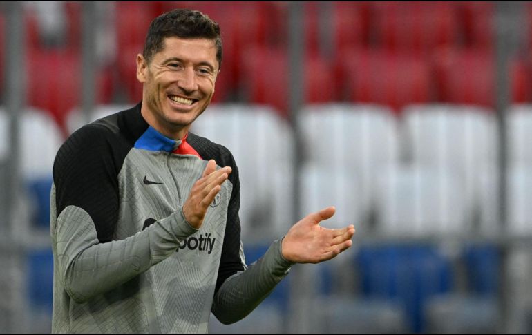 Con tres tantos, Robert Lewandowski encabeza la tabla de goleadores de la Champions League. AFP/C. Stache
