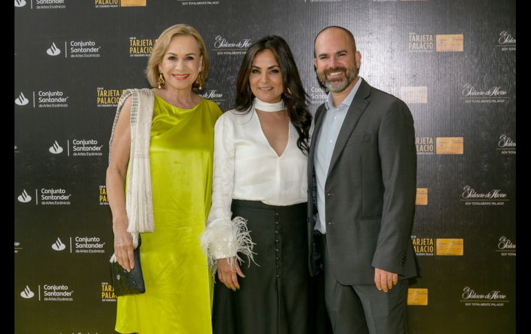 Sally Rangel, Dolores Tapia y Salvador Hernández. GENTE BIEN JALSCO/Jorge Soltero