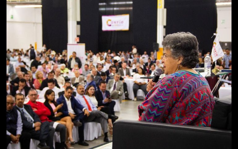 Beatriz Paredes enfatizó la necesidad de reivindicar la verdad en la política y de exigir que haya políticos que hablen con veracidad. ESPECIAL