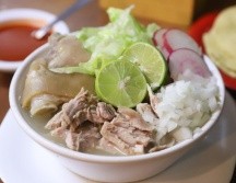 El pozole es una de las comidas favoritas para los mexicanos y eligen este platillo para la cena de Independencia. EL INFORMADOR/ C. ZEPEDA
