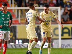 Jona no se quedó ahí y es que se deshizo en elogios para el mediocampista ibérico. IMAGO7