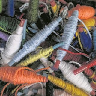 Arturo Estrada Hernández habla "El lenguaje de los hilos"