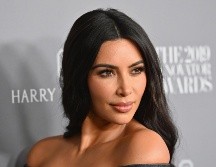 Kim Kardashan es imitada por sus seguidores en el modo en el que viste, aunque muchos desconocen lo que hay detrás. AFP/ARCHIVO