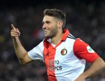 Santiago Giménez ya suma 6 goles con el Feyenoord. AP/Peter Dejong