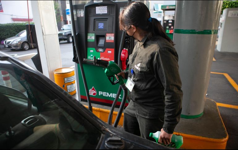 La gasolina regular registra un precio promedio de 22.51 pesos por litro en la ZMG. EL INFROMADOR/ ARCHIVO