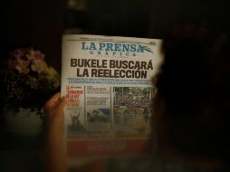 Los niveles de aceptación de Bukele aumentaron con el combate a las pandillas. EFE/R. Sura