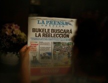 Los niveles de aceptación de Bukele aumentaron con el combate a las pandillas. EFE/R. Sura