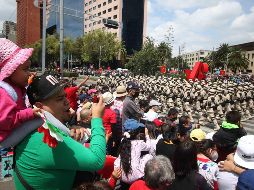 La Secretaría de Seguridad Ciudadana desplegó dos mil 900 policías y 110 vehículos para garantizar la seguridad. SUN/C. Mejía