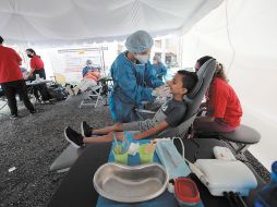 Prestan el servicio alrededor de 60 personas del Centro Universitario de Ciencias de la Salud y otros planteles. ESPECIAL