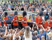 Los británicos salieron a las calles de Londres para decirle adiós a la reina Isabel II. AFP
