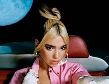 Los fanáticos de Dua Lipa esperan sus ansias sus conciertos en la CDMX. AP/ARCHIVO