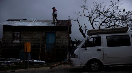 Dos víctimas mortales, cientos de miles de personas sin electricidad, y miles de desplazados, es el balance en República Dominicana tras el huracán 