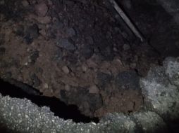 Protección Civil Jalisco confirmó el socavón producido por el temblor. TWITTER/@PCJalisco