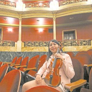 Orquesta Filarmónica de Jalisco: Paola Nava, nacida para el arte del violín
