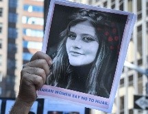 Las autoridades, la muerte de la joven de 22 años ha sido manipulada e instrumentalizada por grupos kurdos para promover protestas contra el actual régimen. AFP/ S. Keith