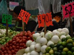 La cebolla aumentó su precio 87.26%; la Profeco sospecha que está siendo acaparada. SUN/Archivo