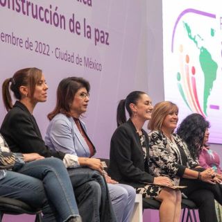 Sheinbaum festeja participación de las mujeres en la política