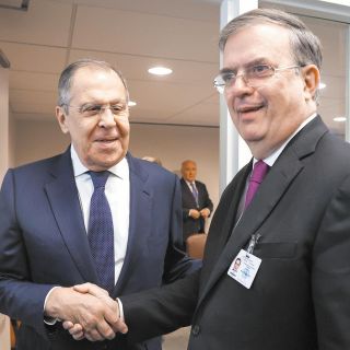 Marcelo Ebrard: Presenta a Rusia plan de paz de México