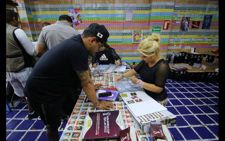 En la Zona Metropolitana de Guadalajara hay diferentes puntos físicos y en redes sociales donde puedes intercambiar las cartas. EL INFORMADOR / C. Zepeda